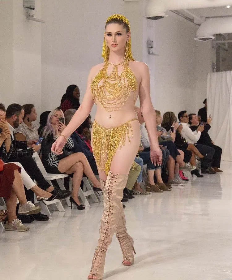 Chain Bra Panties Gold NYFW